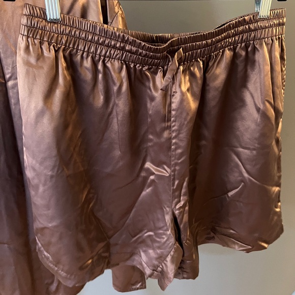 Clementine Organic Silk Sleepwear Set - Picture 5 of 7